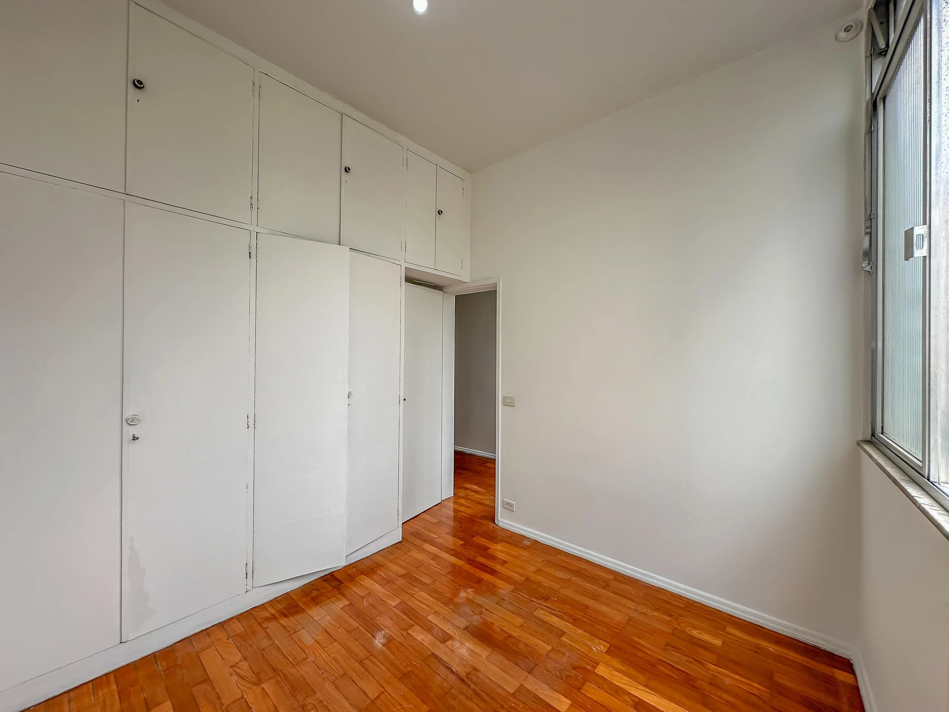 Washing machine in a 2-bedroom apartment, 80 m² — photo 26
