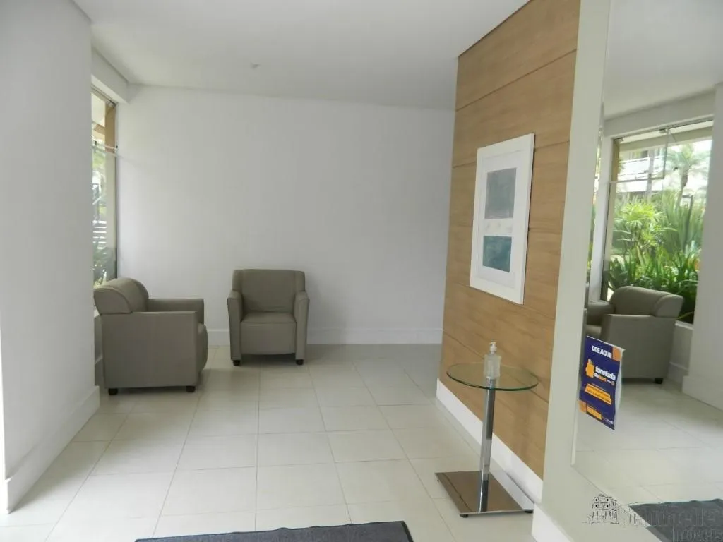 Балкон з грилем та 2 спальні: квартира 70 м² — photo 25