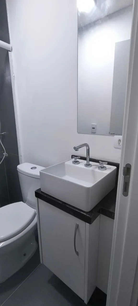 Furnished studio with 1 bedroom and 1 bathroom — photo 13
