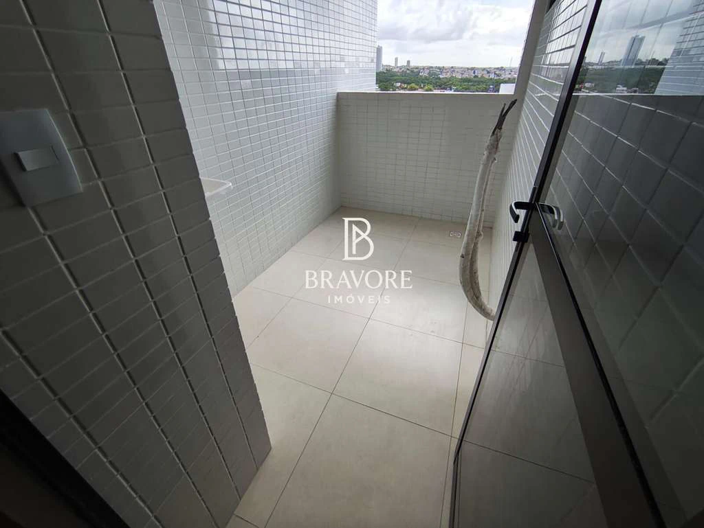 57 m² apartment with 2 bedrooms, including suite — photo 3