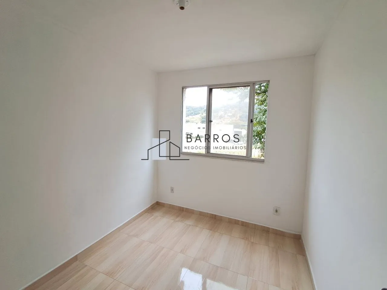 Apartment with 2 bedrooms and 1 bathroom, with parking — photo 4