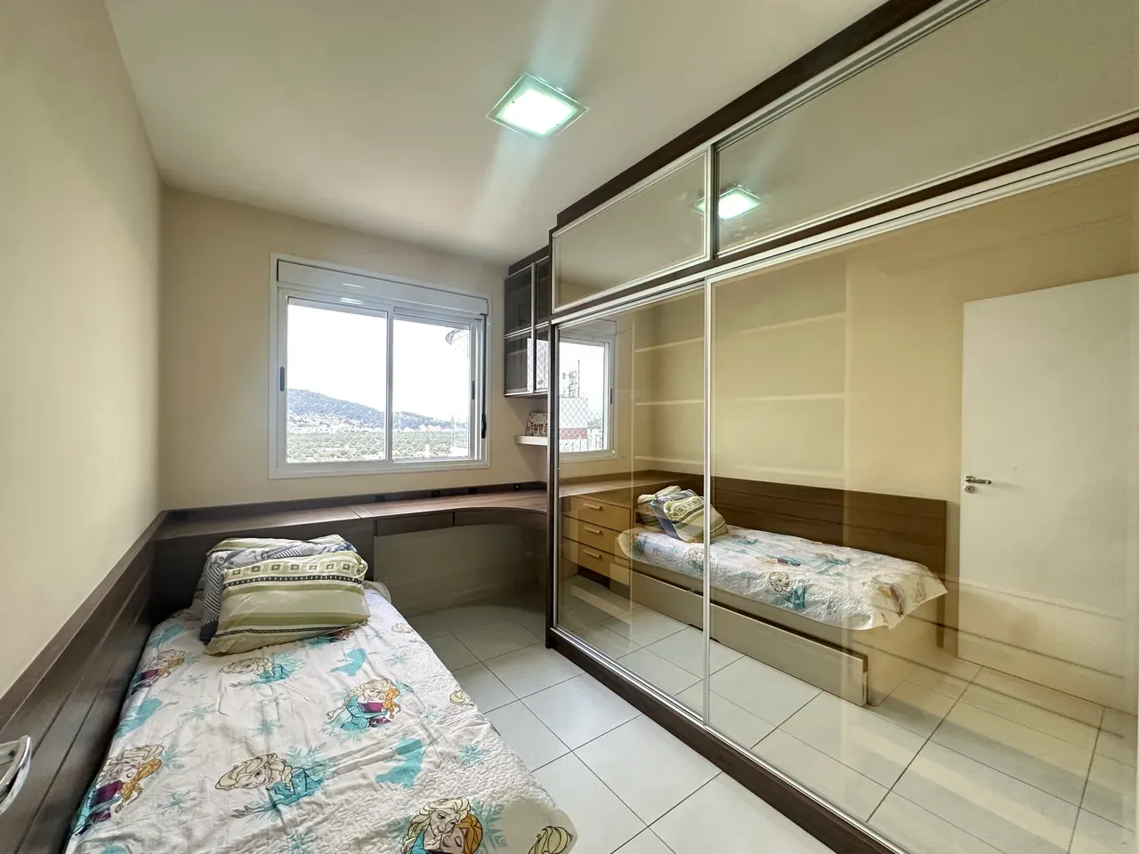Apartamento amueblado de 2 dormitorios con suite y 74 m² en el 6º piso — photo 14