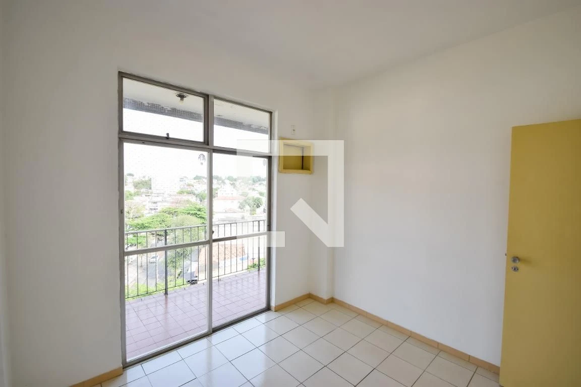 3-bedroom apartment with a mountain view in Rio de Janeiro — photo 36