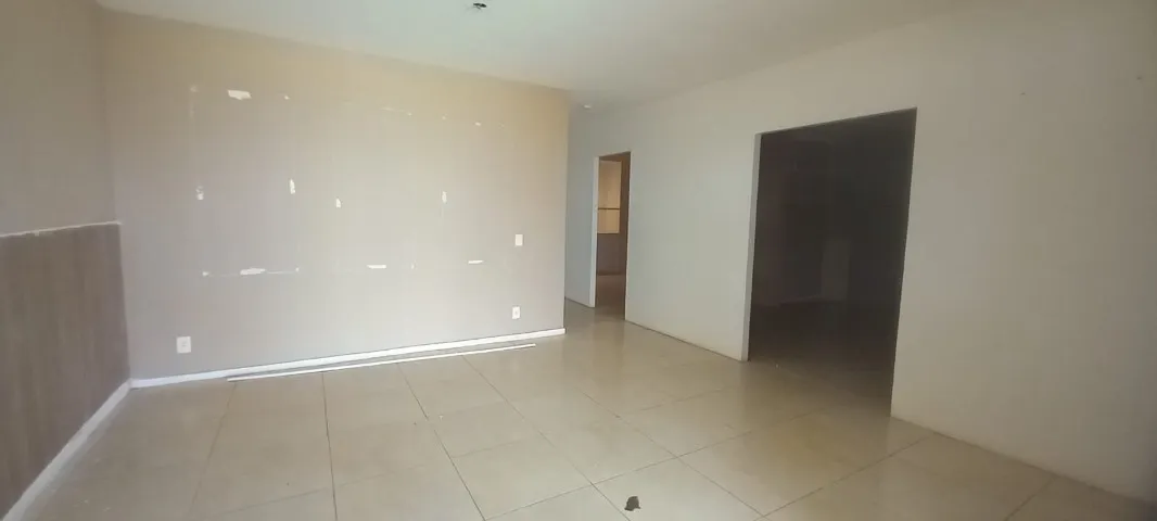 Unfurnished house with 4 bedrooms and a separate kitchen