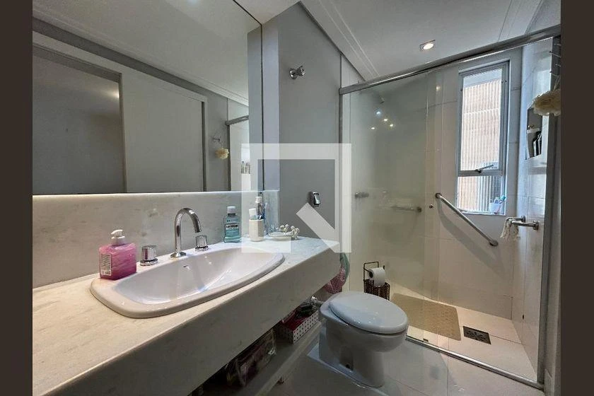 Apartamento de 2 dormitorios con balcón y 3 baños — photo 17