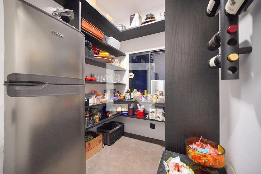 Mountain view in a 5-bedroom house, 330 m² — photo 48