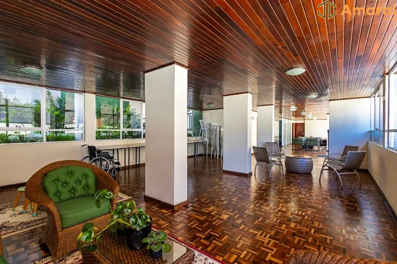 3-bedroom apartment with 170 m² and private BBQ — photo 23