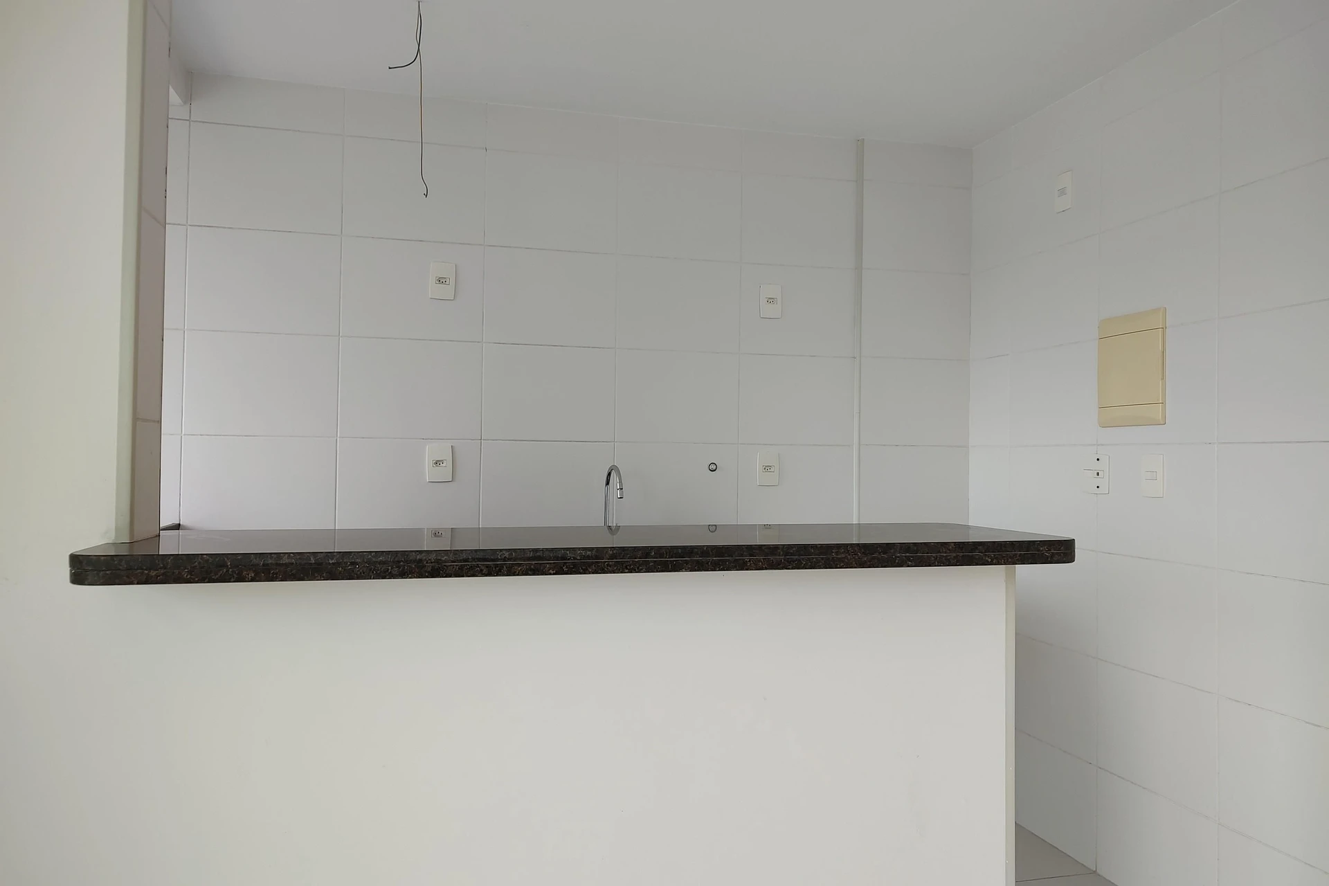Apartamento sem mobília com 2 quartos e varanda — photo 3
