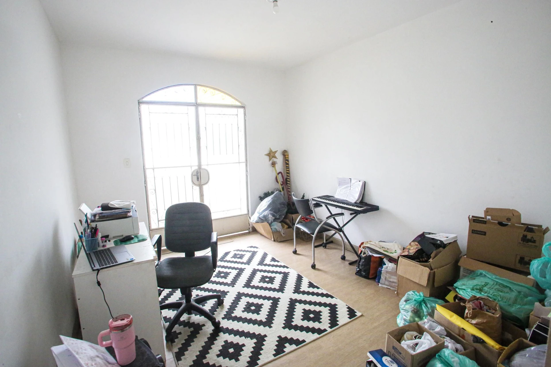 Furnished house, 417 m², with a garden — photo 8