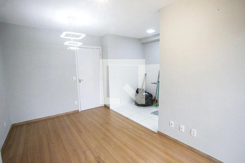 Glass-enclosed balcony in a 2-bedroom apartment, 54 m²
