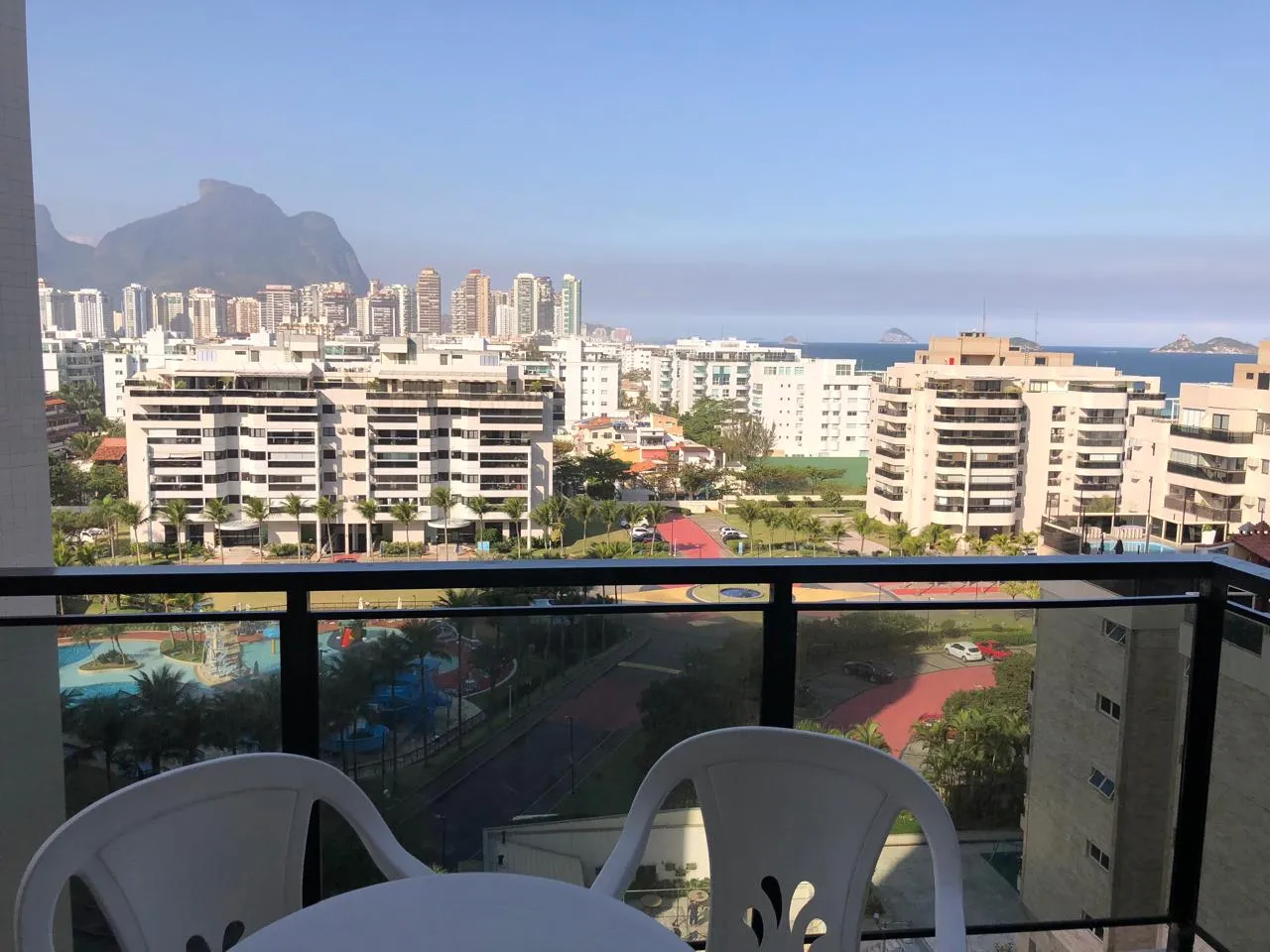 Furnished 1-bedroom apartment with 1 parking space — photo 7