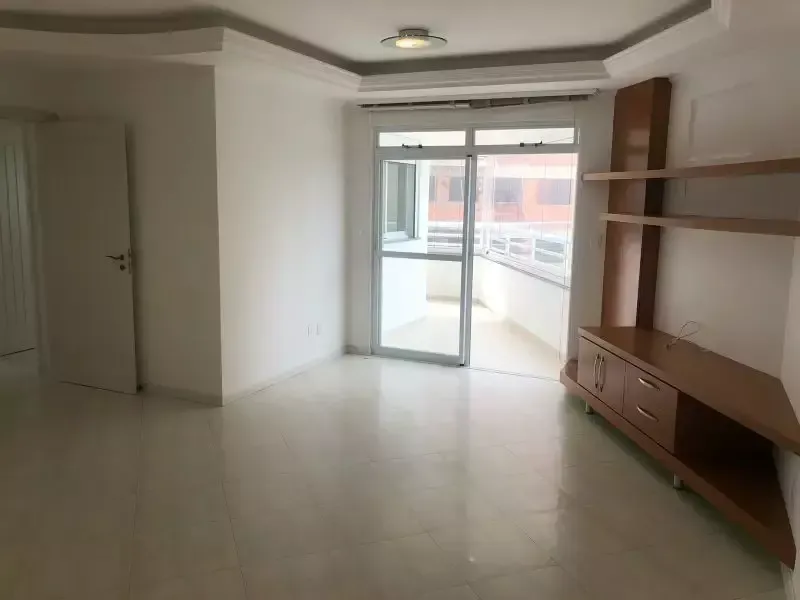 126 m² apartment with 3 bedrooms and a gas kitchen