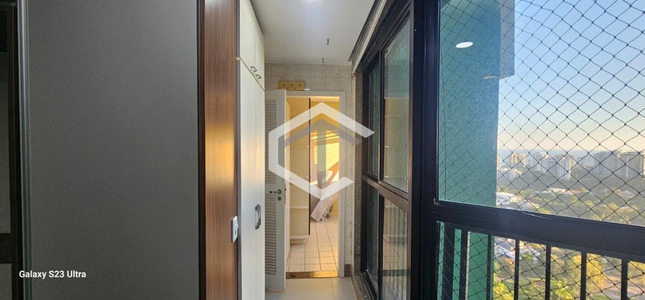 Apartamento com 3 suítes e 2 vagas em 193 m² — photo 19