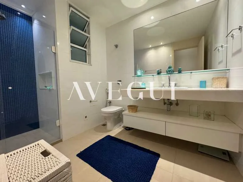 Furnished 173 m² apartment with 3 bedrooms and 4 bathrooms — photo 10