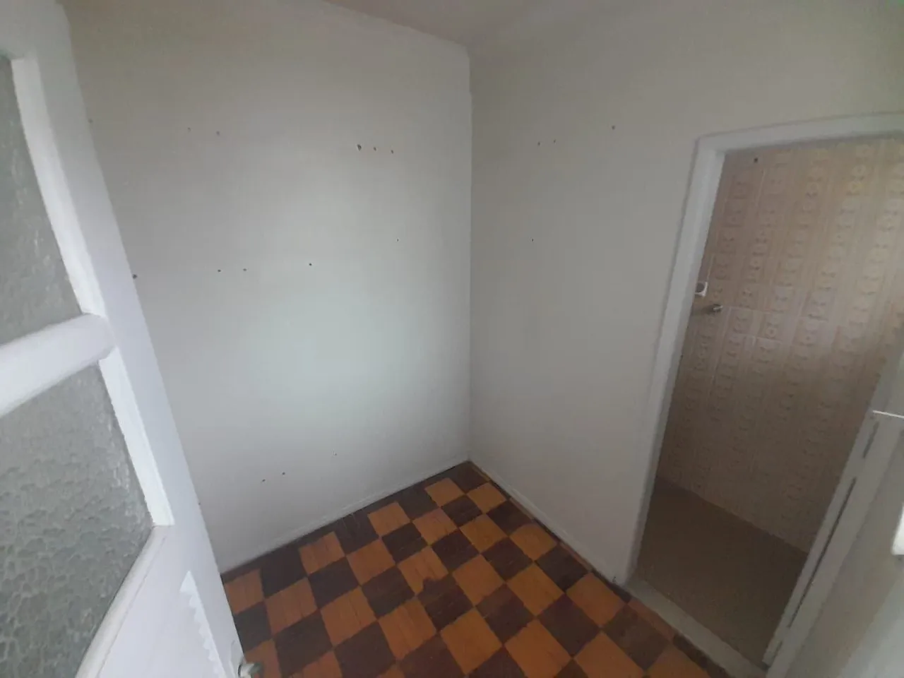 Квартира 80 м² с 2 спальнями и деревянными полами — photo 12