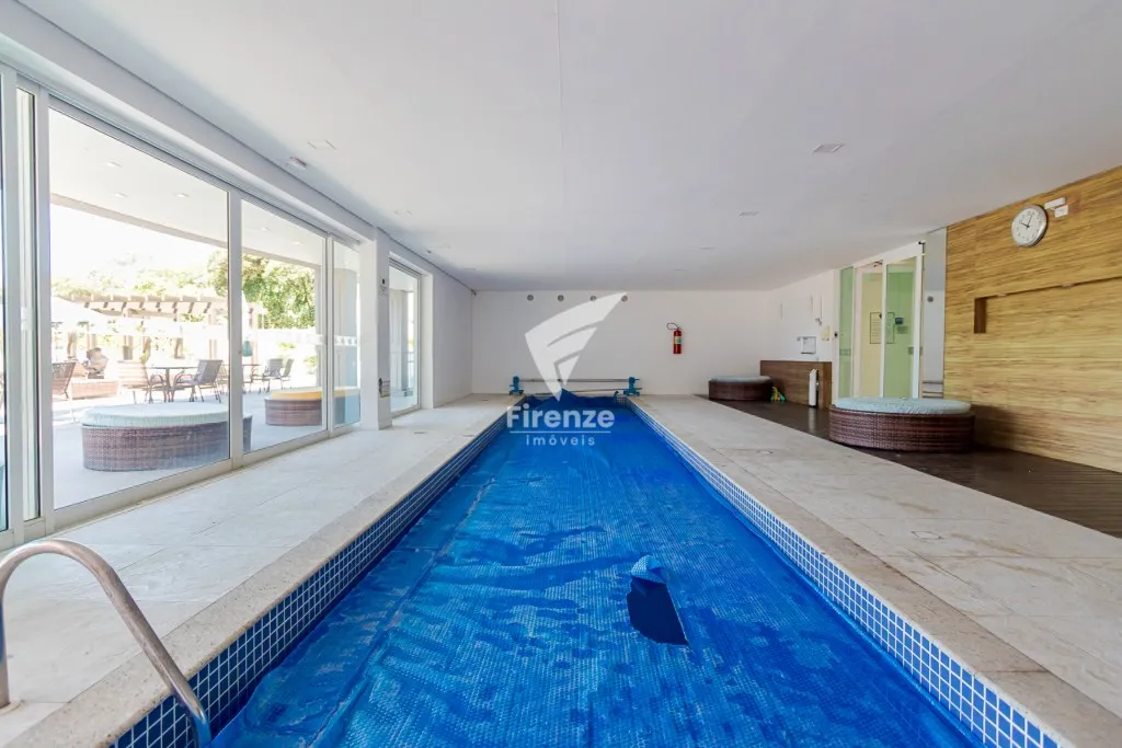 Furnished house with 4 bedrooms and 320 m² — photo 17