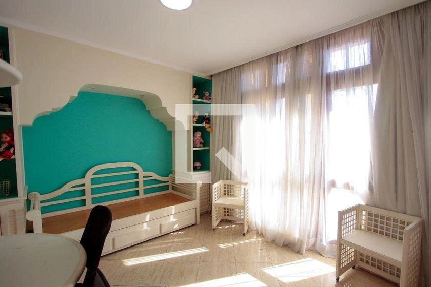 Furnished house with 7 bedrooms and 5 en-suites, 600 m² — photo 3