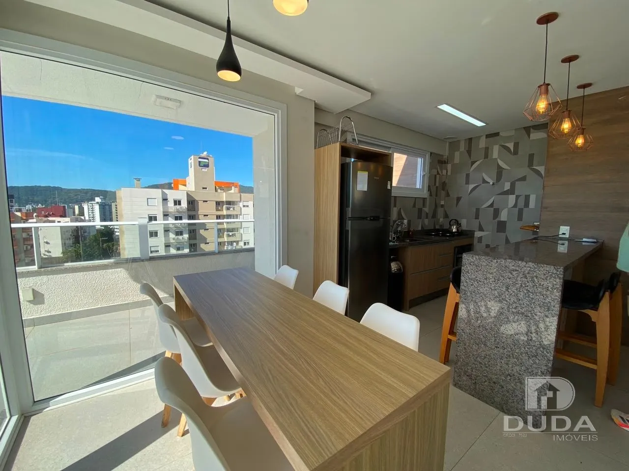 Furnished studio in a building with a coworking space