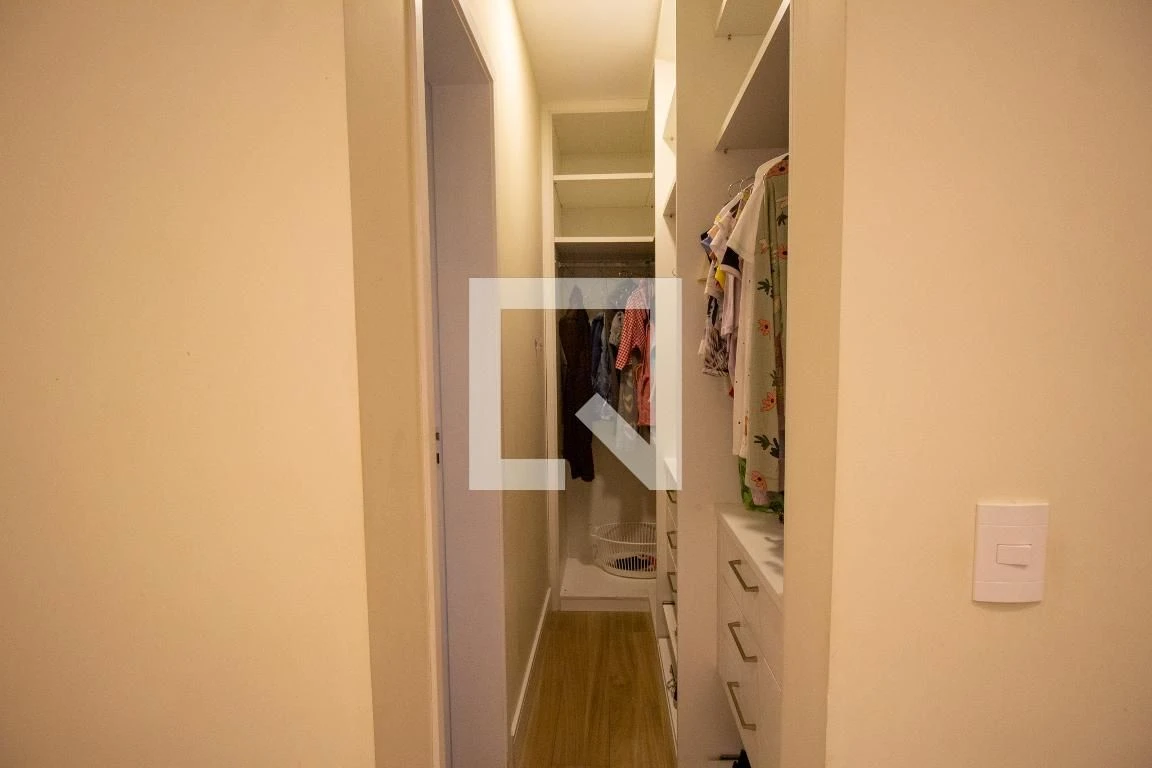 4-bedroom house with a bathtub in Rio de Janeiro — photo 66