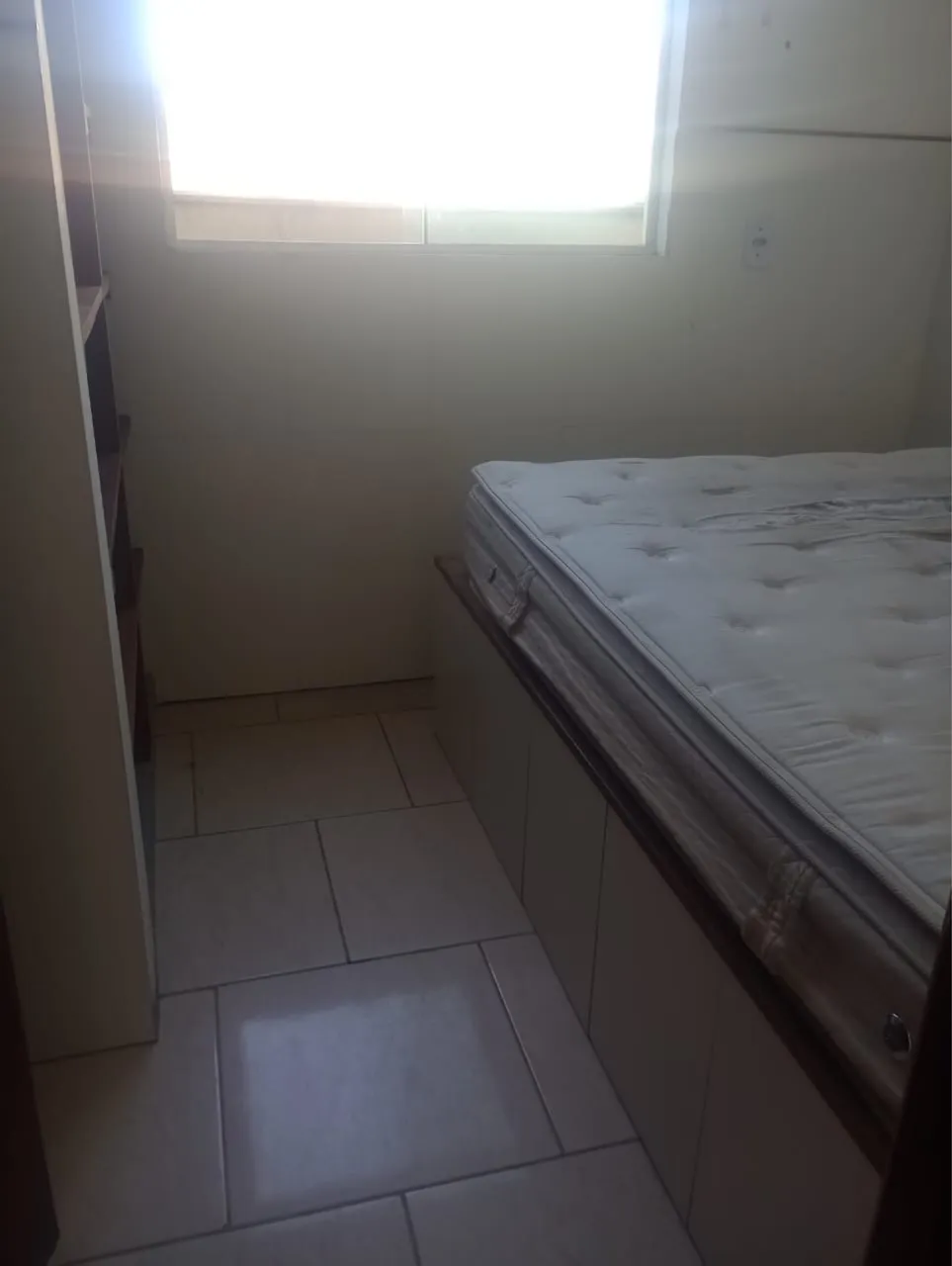 Studio with 1 bedroom, 1 bathroom and a closed gas kitchen — photo 3