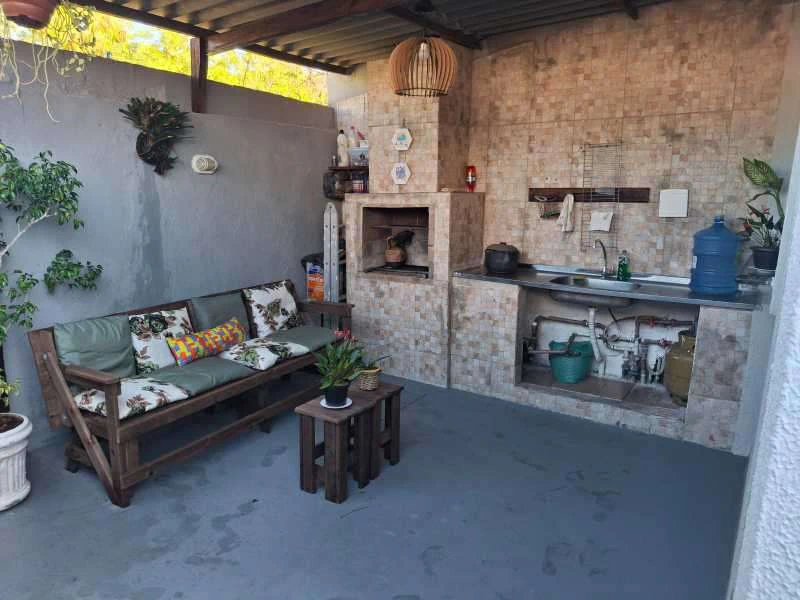 Casa em condomínio com varanda e churrasqueira a gás — photo 4