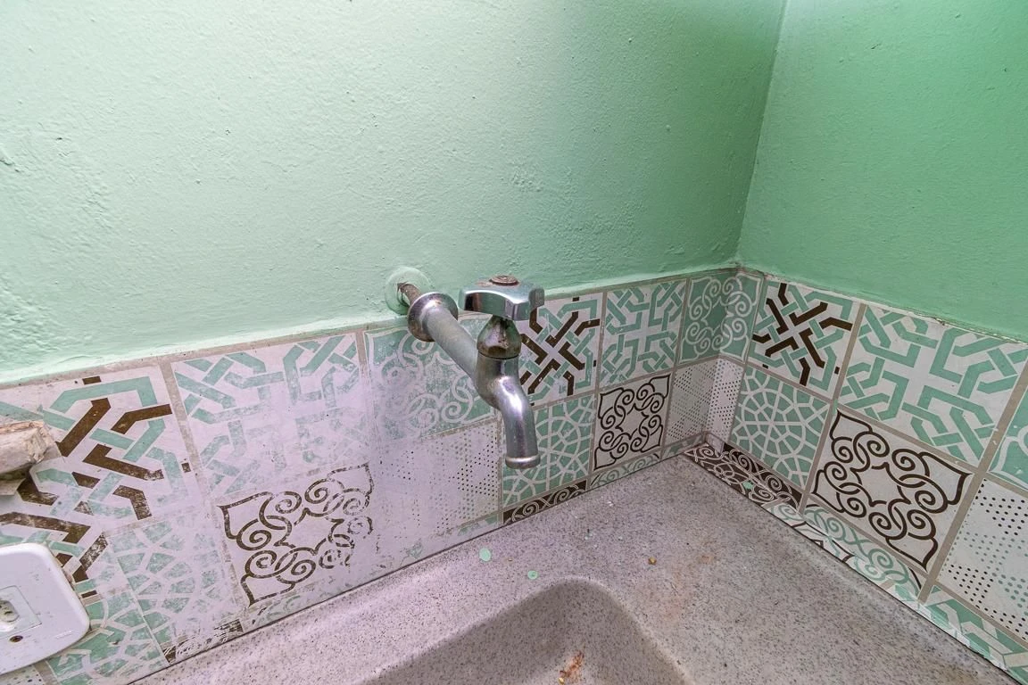 Невмебльований студіо з 1 спальнею і балконом — photo 2