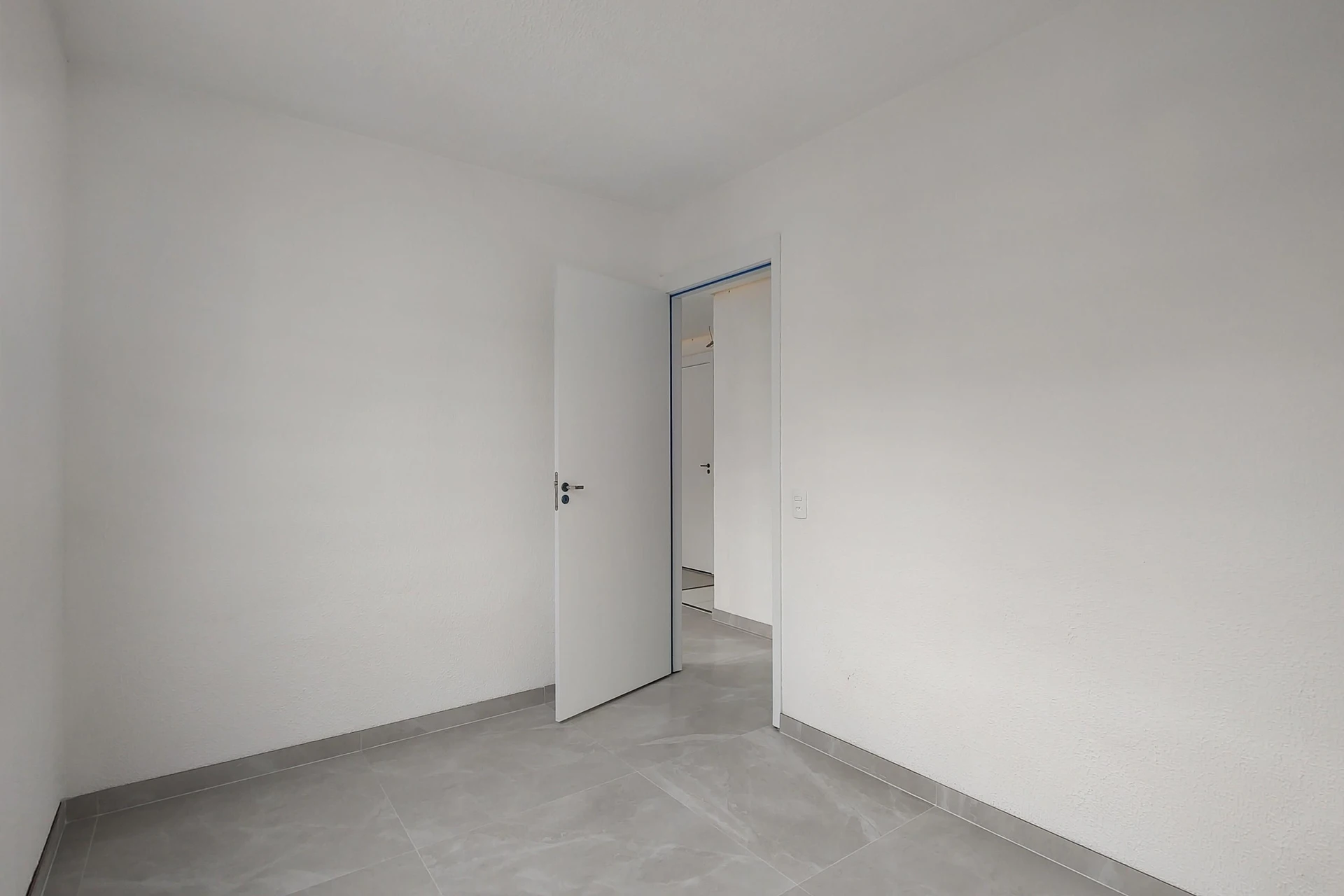 Apartment for rent with 2 bedrooms, 1 bathroom, and parking — photo 9
