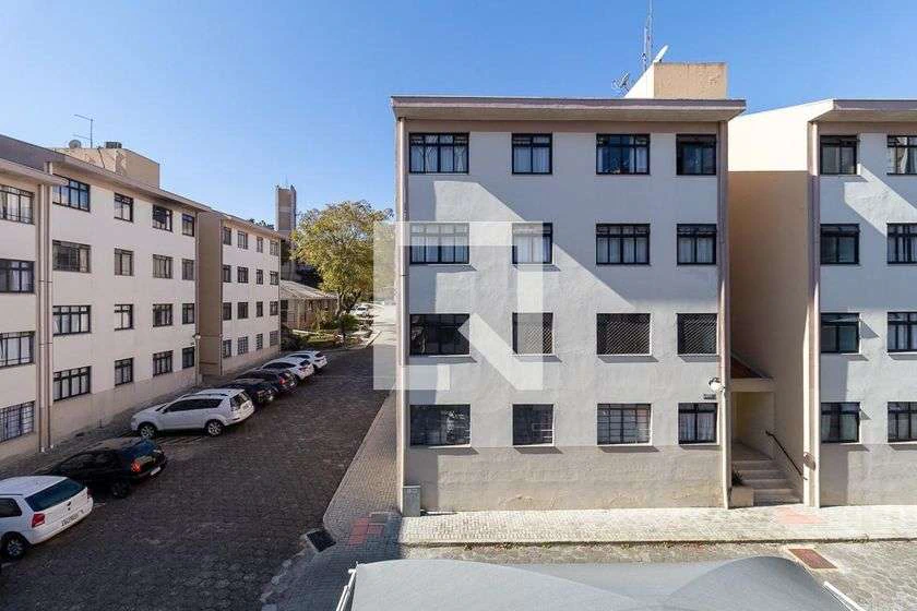 Unfurnished apartment with 3 bedrooms and 1 parking space — photo 11