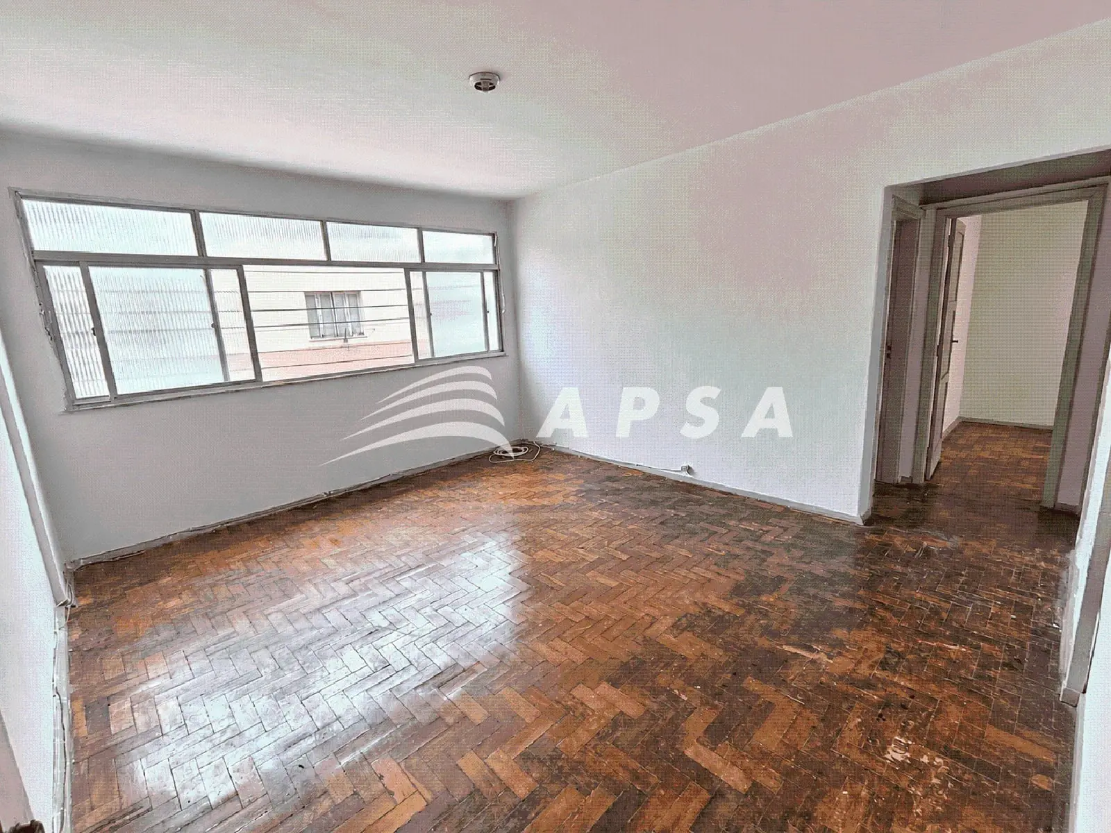 Departamento, 61 m², con piso de madera o laminado