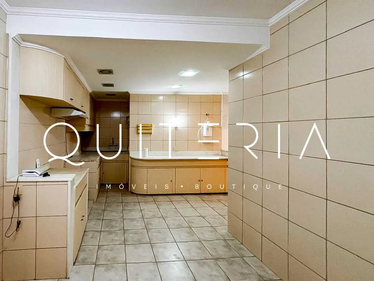 Apartamento com 4 quartos e cozinha separada de 212 m² — photo 21
