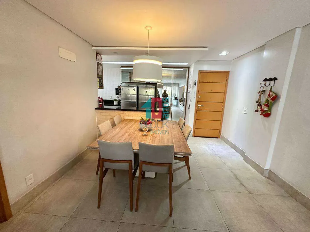 160 m² apartment with 4 bedrooms and 3 en-suites — photo 17