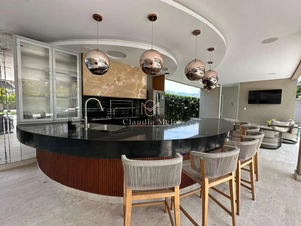 Casa com 5 suítes e cozinha integrada de 900 m² — photo 8
