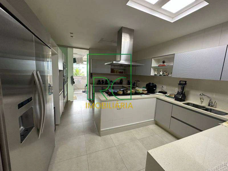 Apartamento de 4 suítes com 390 m² e 3 vagas — photo 10