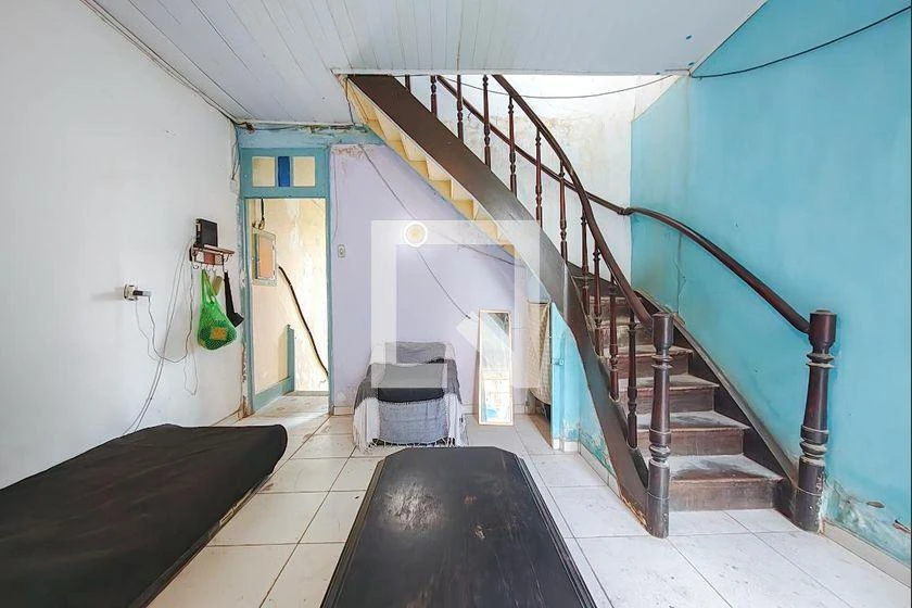 Furnished apartment with 5 bedrooms and 300 m² — photo 31