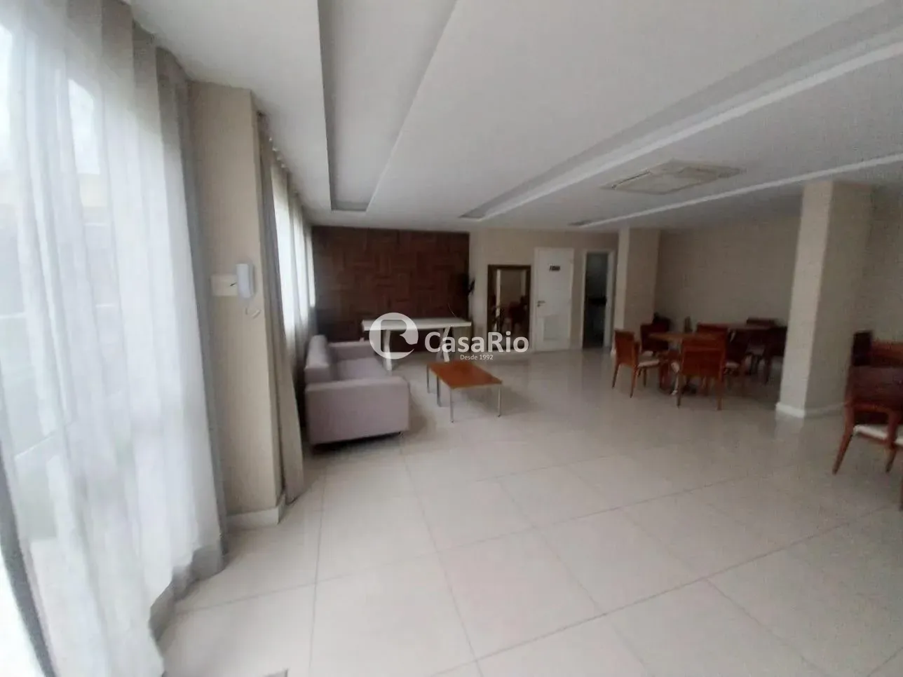 2-bedroom apartment in a building with a pool — photo 22
