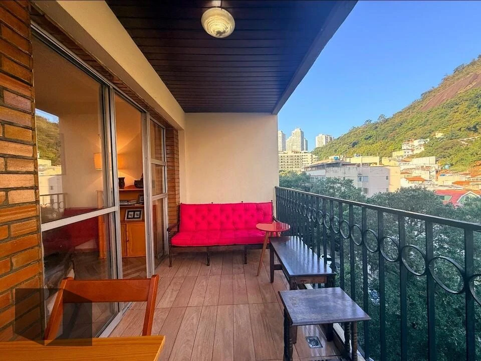 Mountain view in a 2-bedroom apartment, 62 m² — photo 14