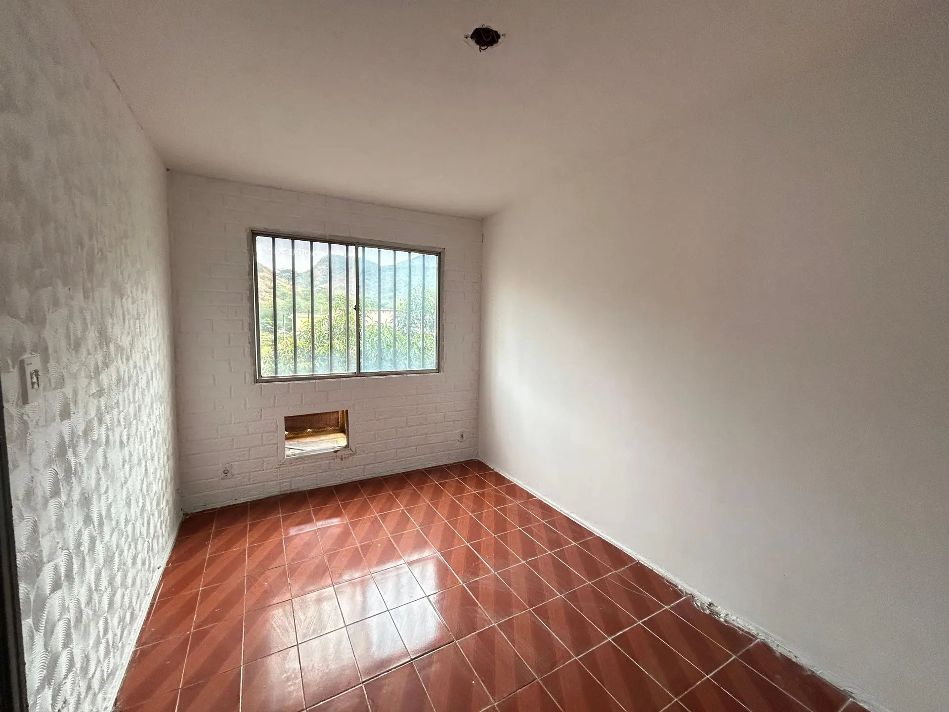2-bedroom apartment with mountain views — photo 28