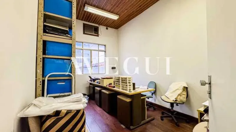 Unfurnished house with 1 bedroom and 3 bathrooms, industrial look — photo 17