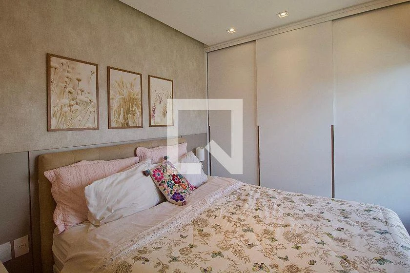 Home office in a 2-bedroom apartment, 80 m² — photo 5
