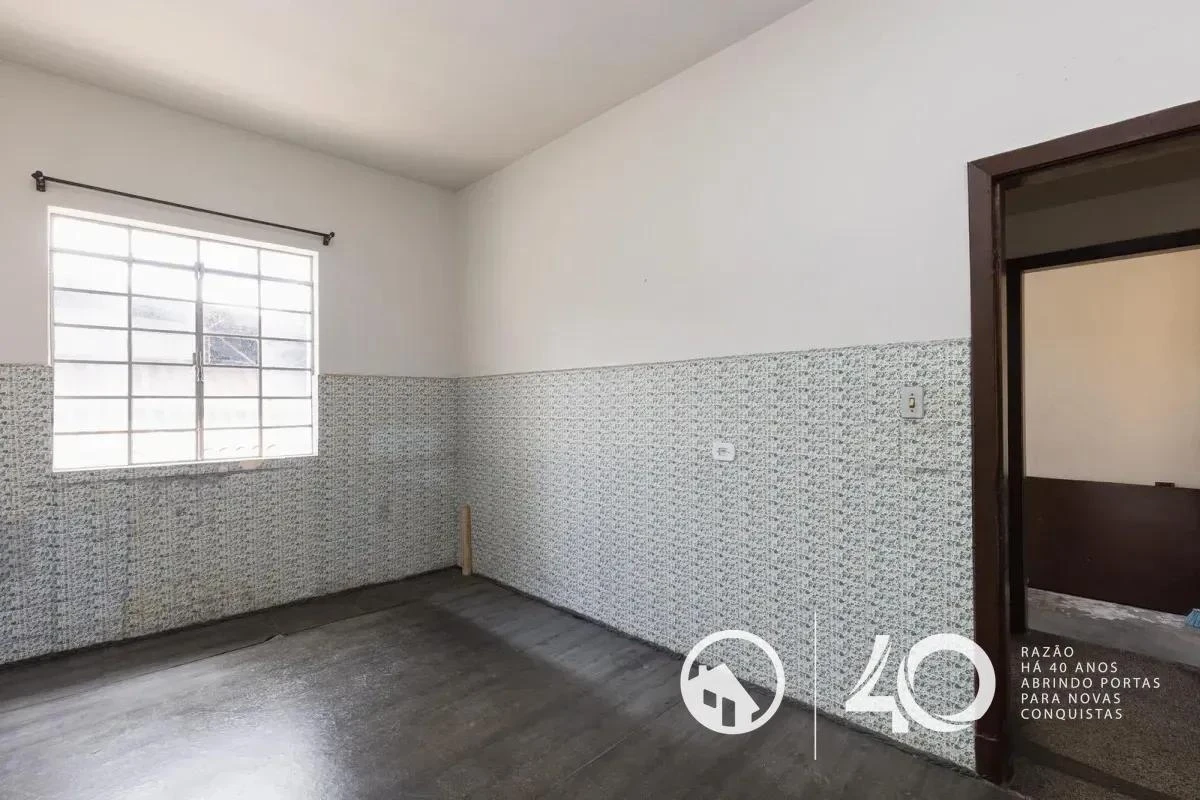 2-bedroom apartment with a washing machine in Curitiba — photo 13