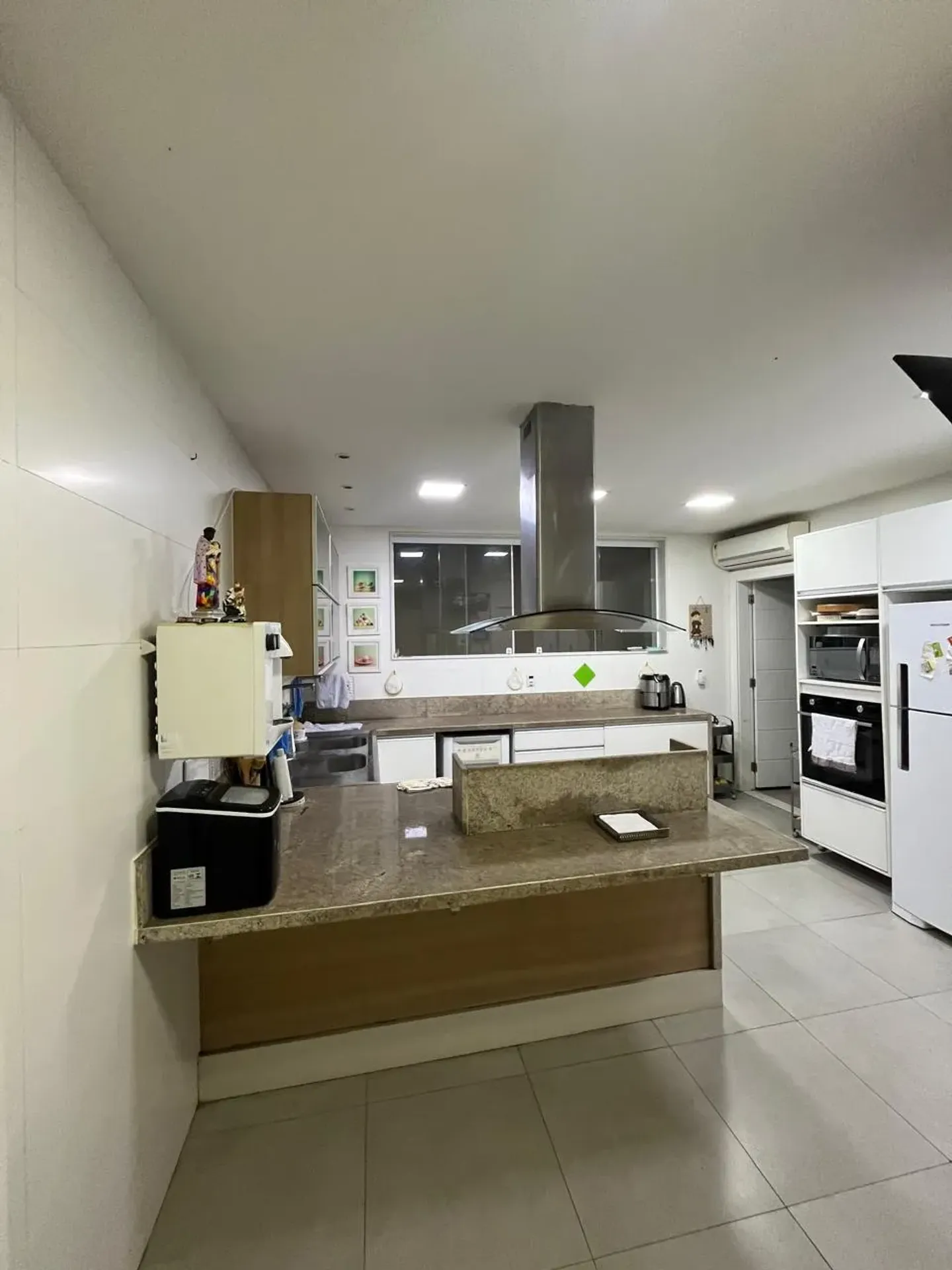 Furnished house with 5 bedrooms and open-plan kitchen — photo 43