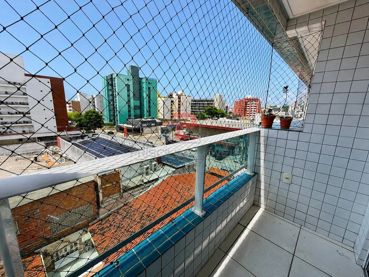 Вид на воду и 2 спальни: квартира 62 м² — photo 19
