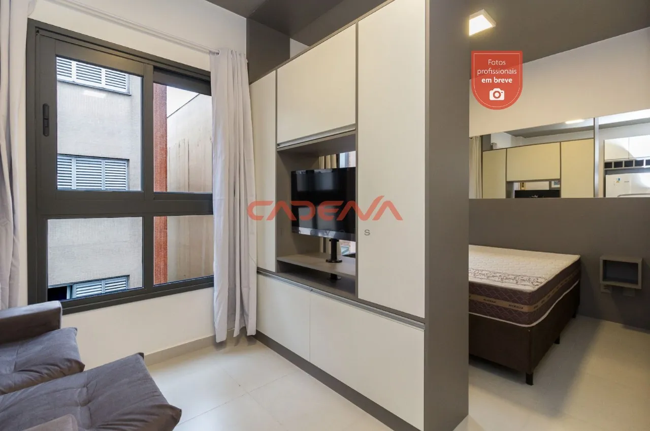 One-bedroom apartment in a building with a coworking space — photo 10