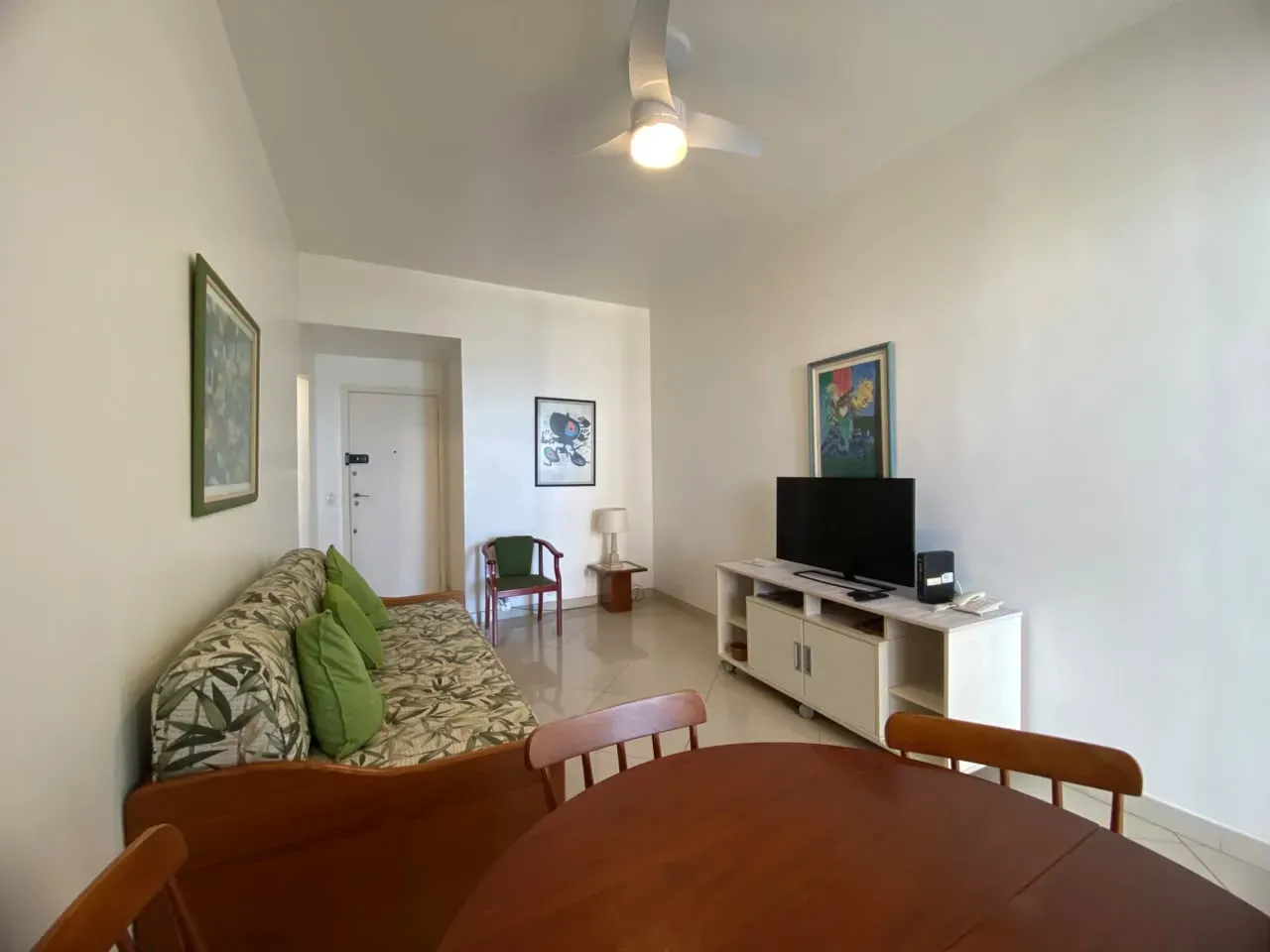Furnished apartment, 52 m², with a washing machine — photo 7