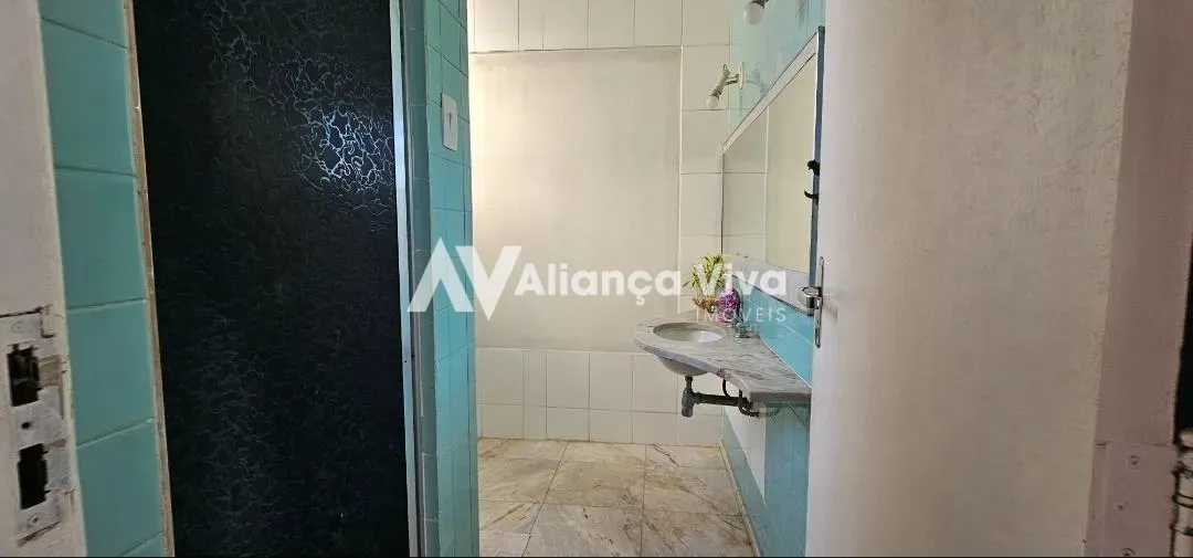 Apartamento mobiliado com 5 quartos e cozinha com fogão a gás — photo 21