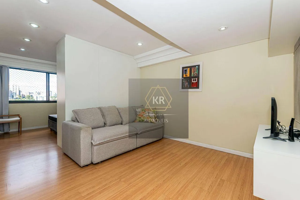 1-bedroom apartment with open-plan kitchen — photo 3