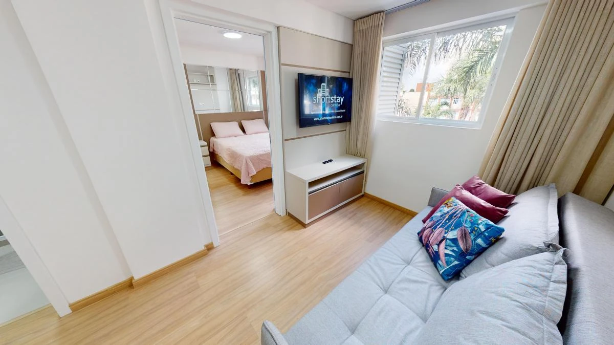 One-bedroom apartment with a washing machine in Curitiba — photo 12