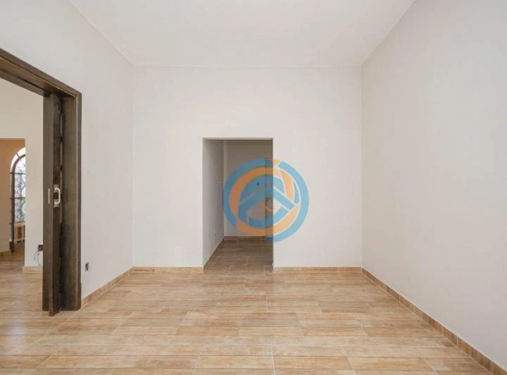 Detached house with 4 bedrooms and 4 parking spots — photo 6