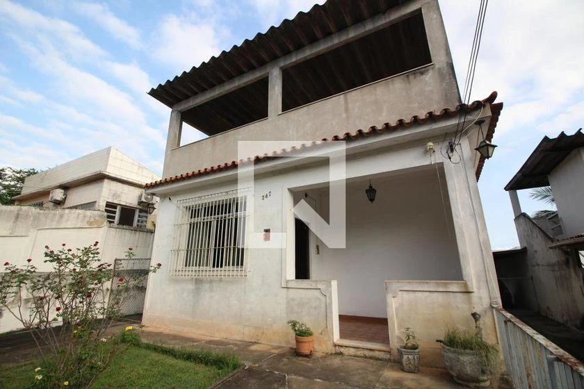 Furnished house with 3 bedrooms and mountain-city view — photo 7