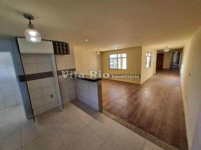 Квартира: 2 спальні, 1 з власною ванною кімнатою, 110 м² — photo 5